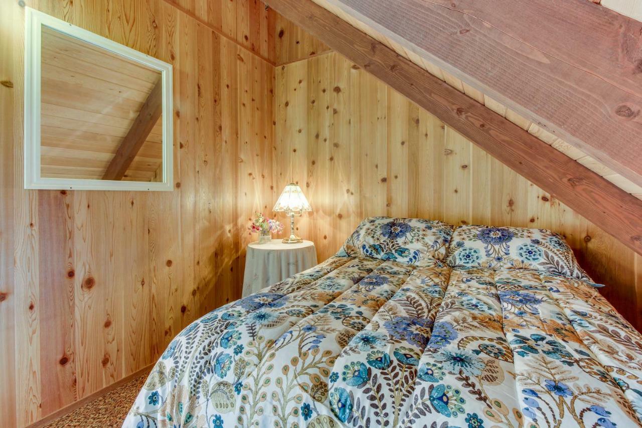 The Chalet On Lopez Islandale Exterior photo