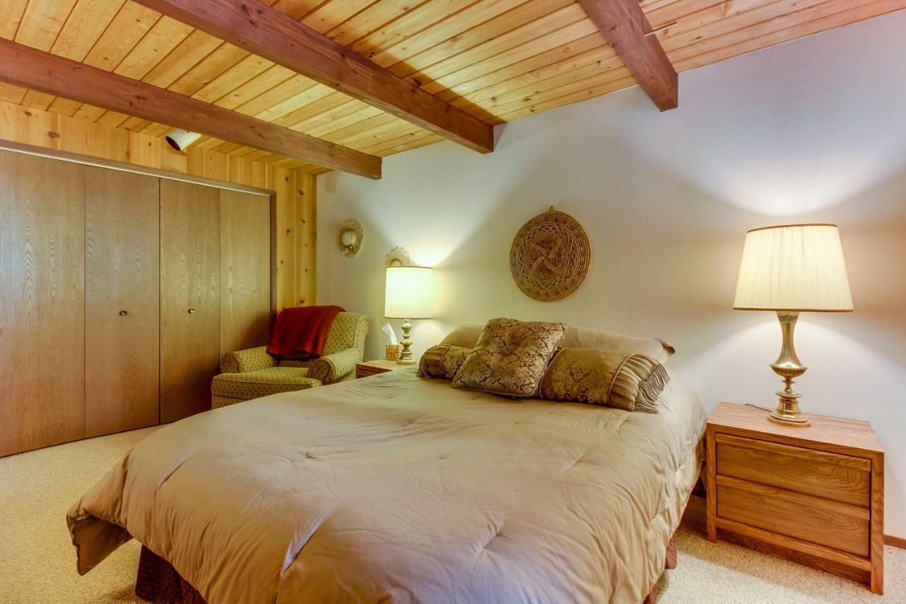 The Chalet On Lopez Islandale Exterior photo